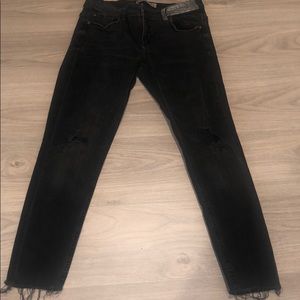 Zara distressed skinny jeans SZ 8 , charcoal